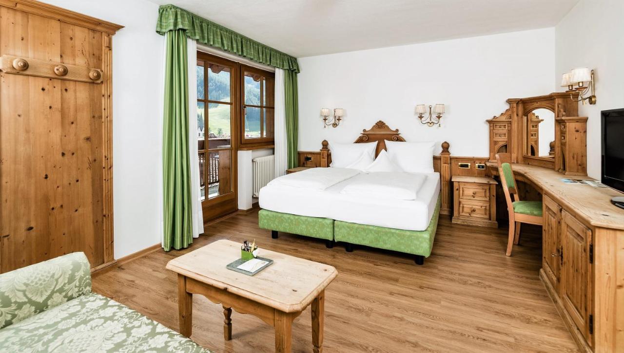 Almhof Hotel Call San Vigilio Di Marebbe Esterno foto