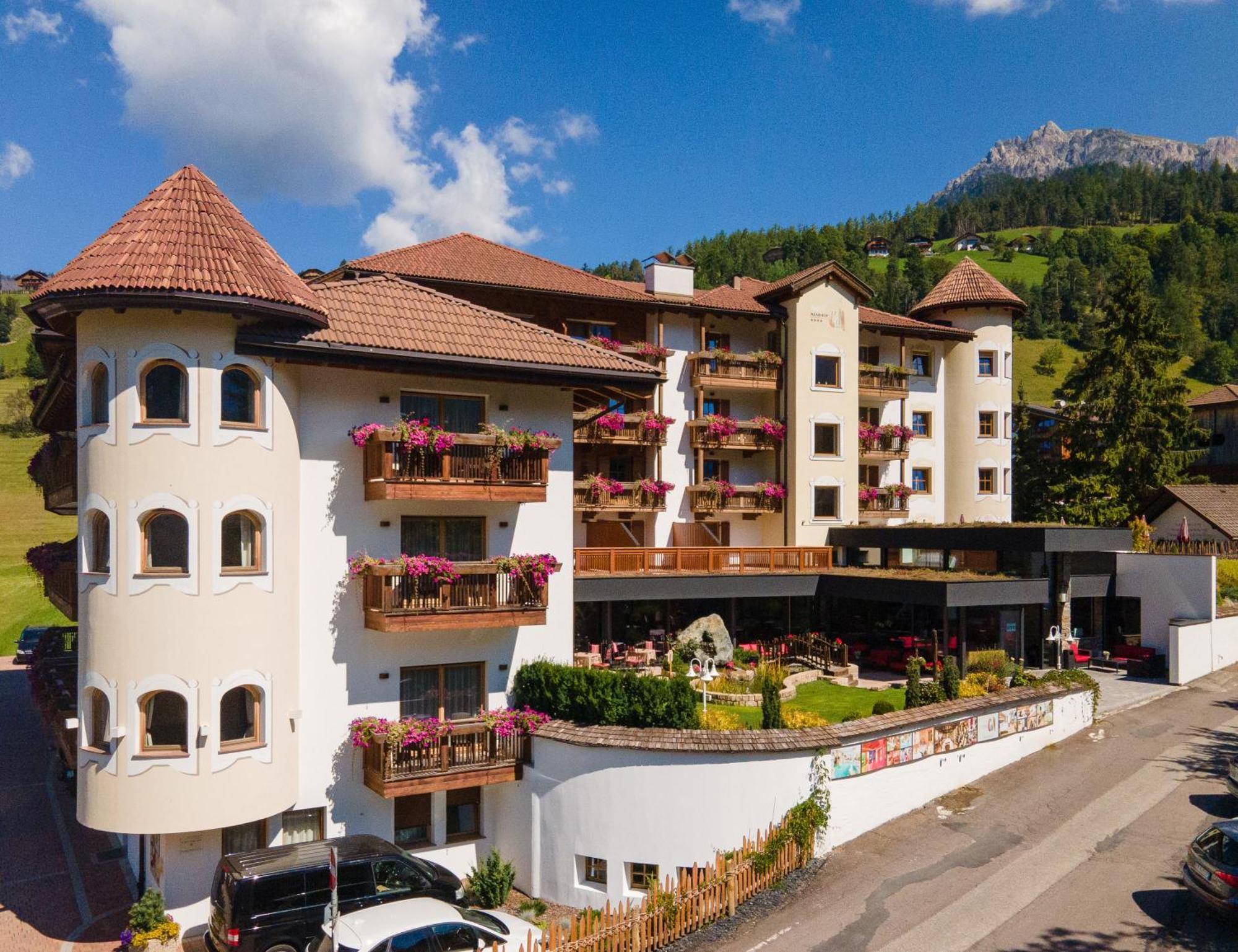 Almhof Hotel Call San Vigilio Di Marebbe Esterno foto