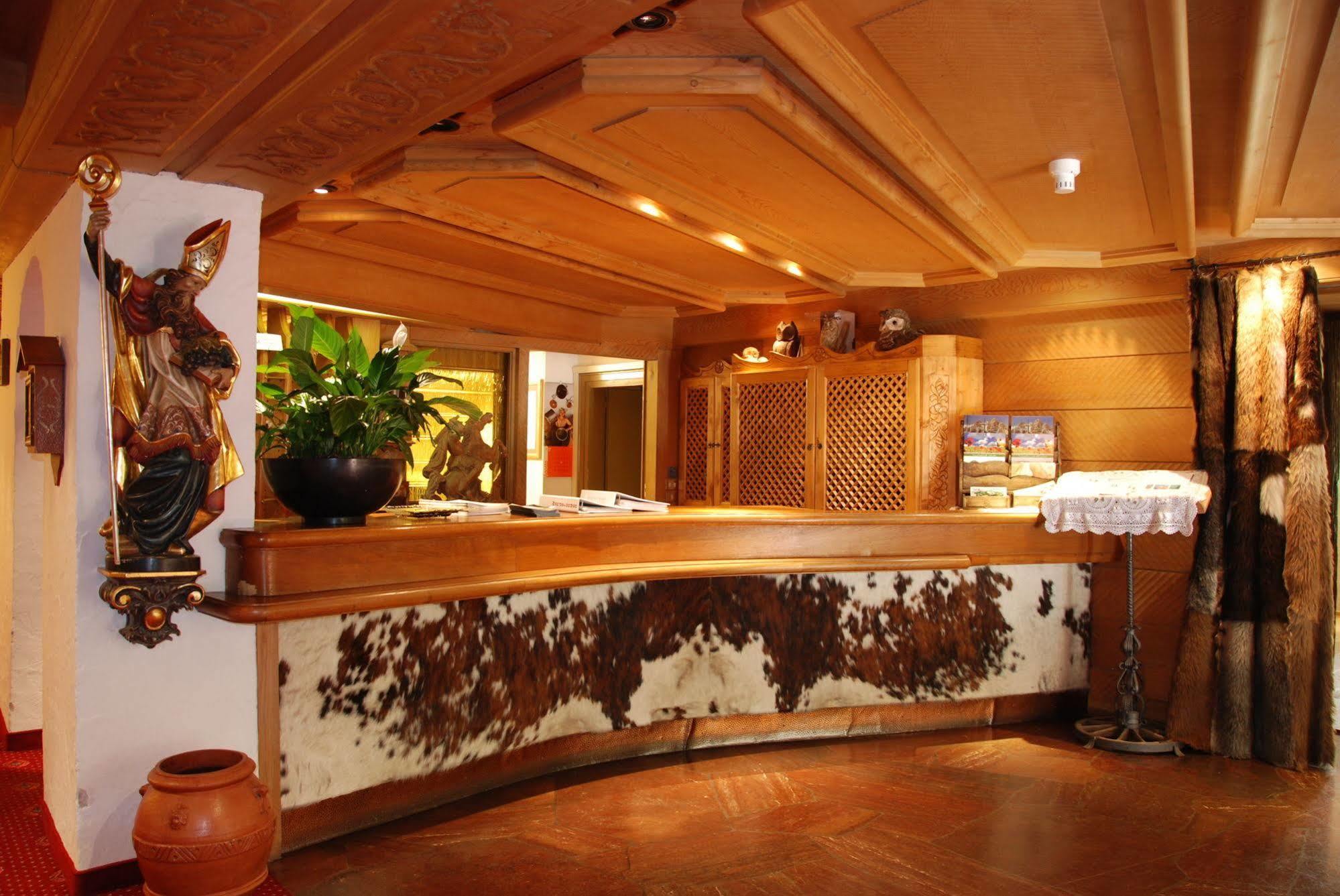 Almhof Hotel Call San Vigilio Di Marebbe Esterno foto